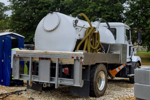 Portable Toilet Options We Offer in Cataula, GA